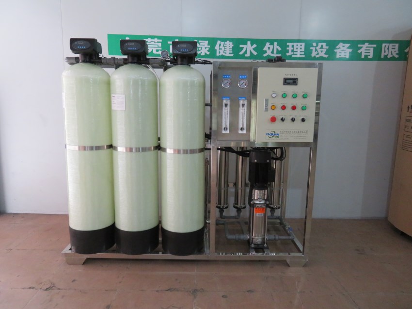 1噸/小時 純水處理設(shè)備,反滲透純水處理設(shè)備,ro反滲透純水機(jī)